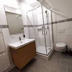아파트 Ferienzimmer Reinisch In Tattendorf