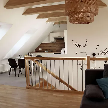 Ferienzimmer Reinisch In * Tattendorf