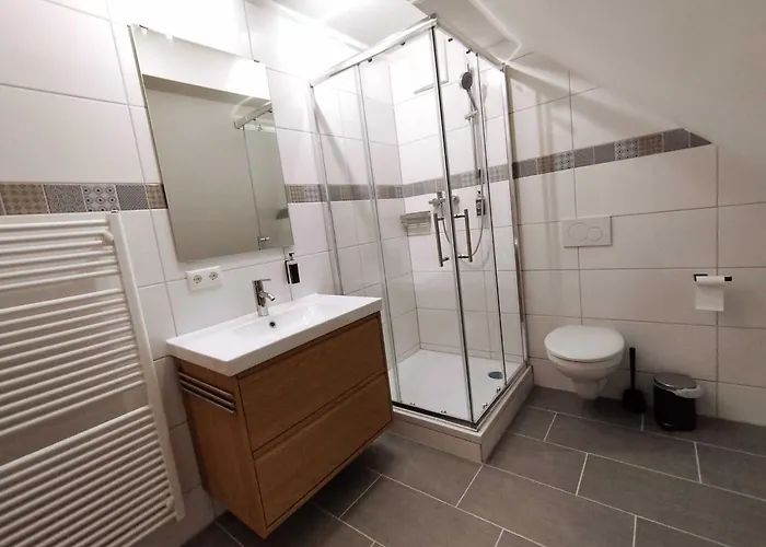 Apartment Ferienzimmer Reinisch In Tattendorf